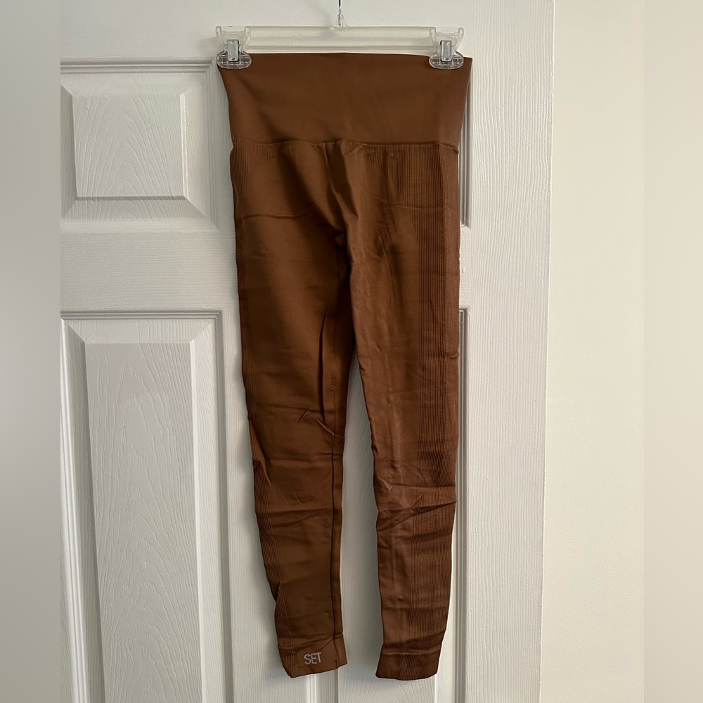 Set Active Sculptflex Leggings and Sportsbra in Penny